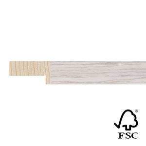 16x30mm White Veneer Stelvio Flat Moulding FSC